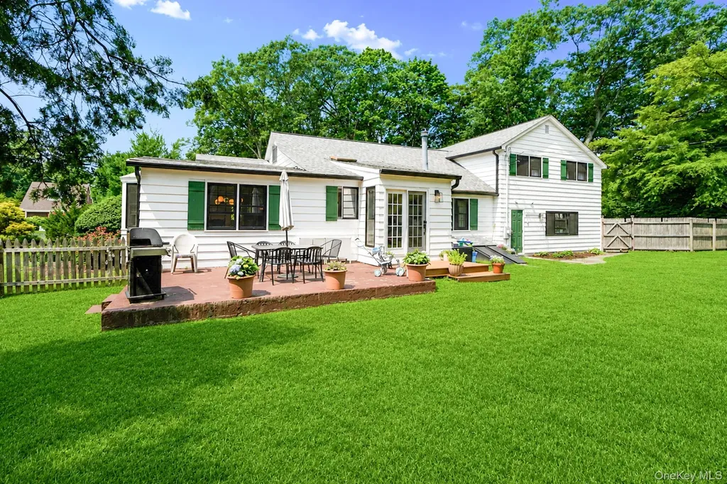 52 Albermarle Avenue Huntington Station NY 11746