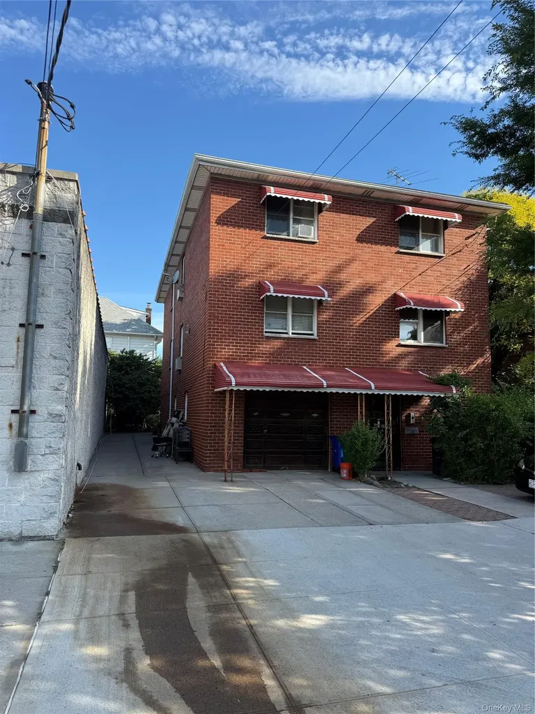 2907 Lafayette Avenue Bronx NY 10465