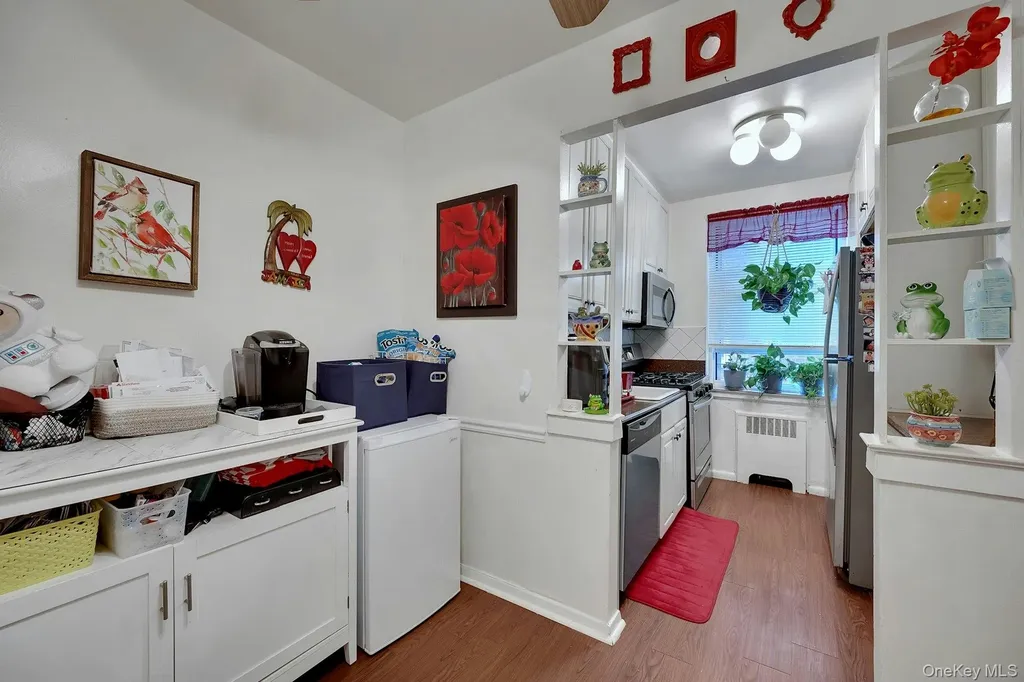 280 Collins Avenue Fleetwood NY 10552
