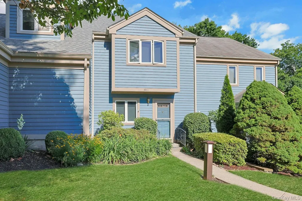 3902 Hickory Court Peekskill NY 10566