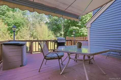 3902 Hickory Court Peekskill NY 10566