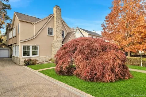 193 Nelson Road Scarsdale NY 10583