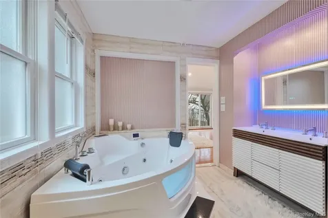 193 Nelson Road Scarsdale NY 10583