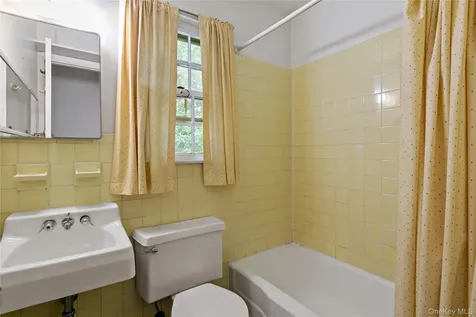 241 Madison Road Scarsdale NY 10583