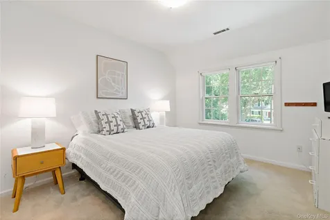 241 Madison Road Scarsdale NY 10583