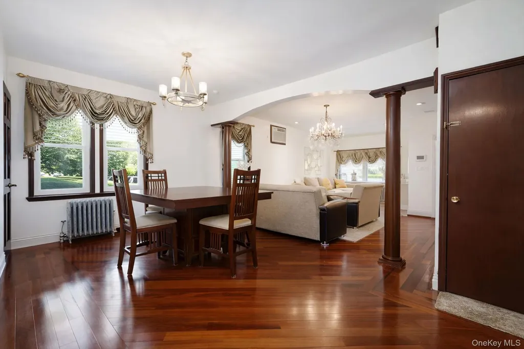 34 Simonson Place Staten Island NY 10302