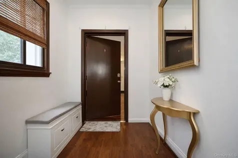 34 Simonson Place Staten Island NY 10302