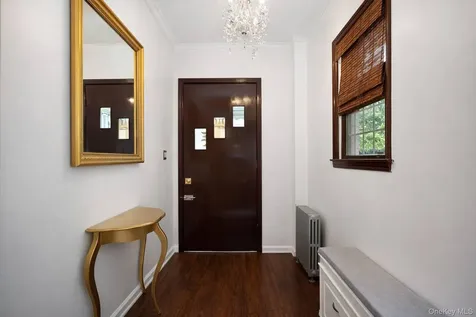34 Simonson Place Staten Island NY 10302
