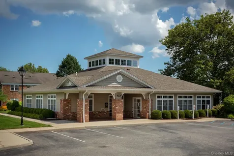 155 Westwood Drive Westbury NY 11590