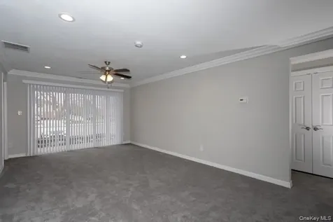 125 Westwood Drive Westbury NY 11590