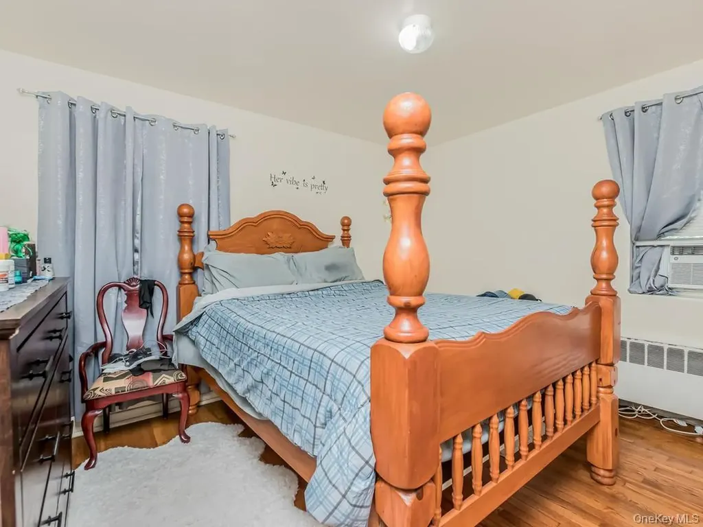 4607 Wilder Avenue Bronx NY 10466