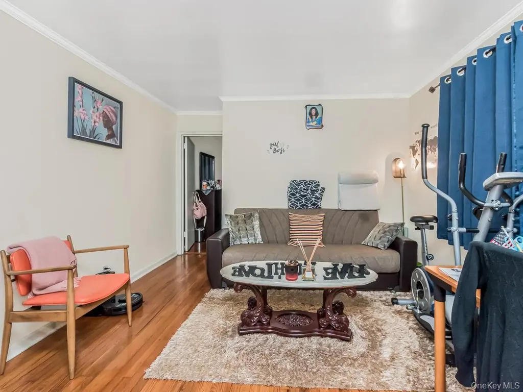4607 Wilder Avenue Bronx NY 10466