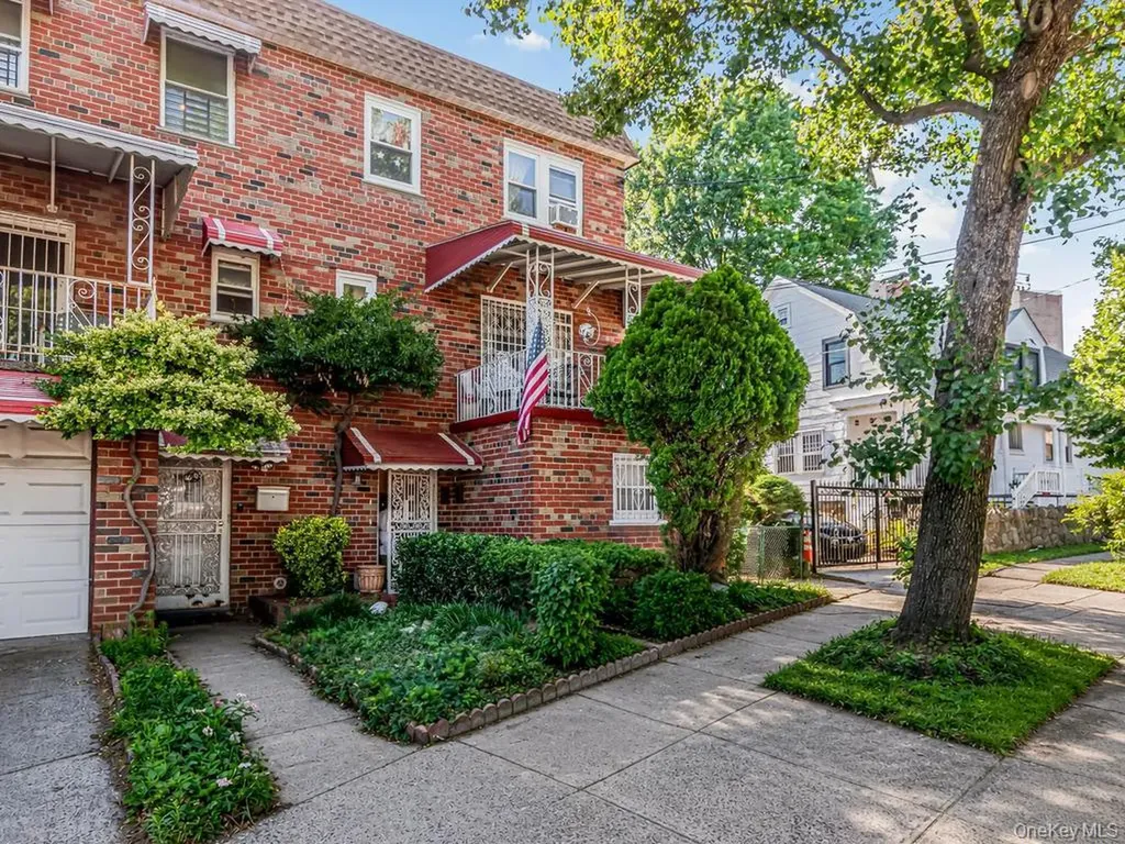 4607 Wilder Avenue Bronx NY 10466