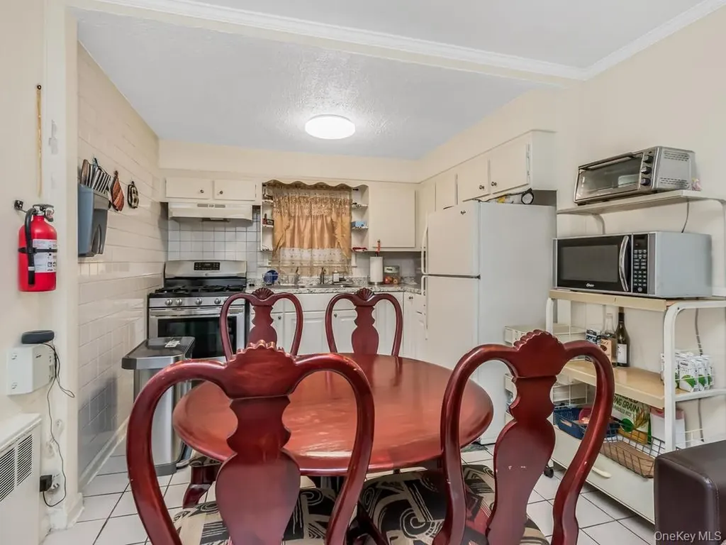 4607 Wilder Avenue Bronx NY 10466