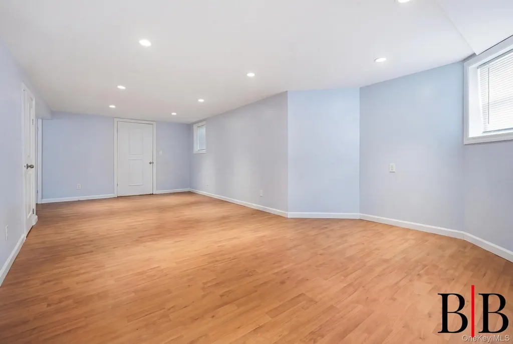 533 Beach 130th Street Belle Harbor NY 11694