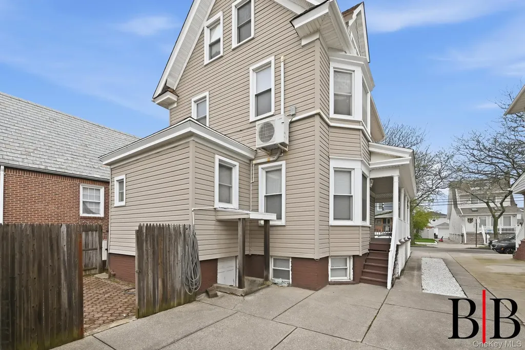 533 Beach 130th Street Belle Harbor NY 11694