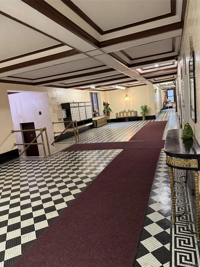2922 Barnes Avenue Bronx NY 10467