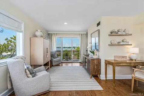 291 Dune Road Westhampton Beach NY 11978