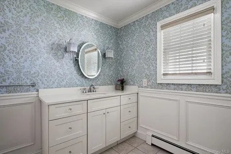 280 Bay Drive Massapequa NY 11758