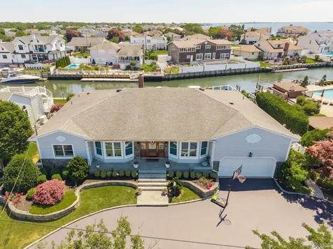 280 Bay Drive Massapequa NY 11758