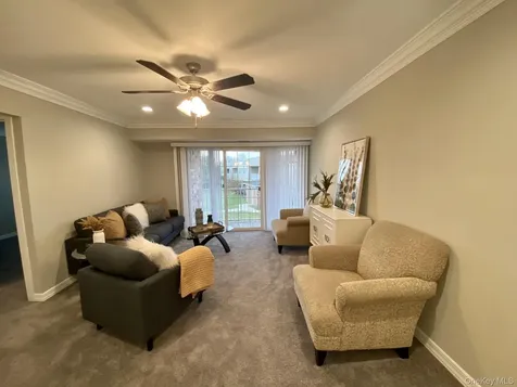 165 Westwood Drive Westbury NY 11590