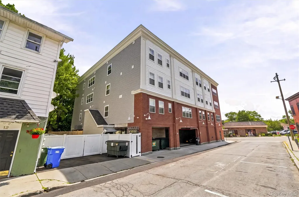 122 Greenwich Avenue Goshen NY 10924