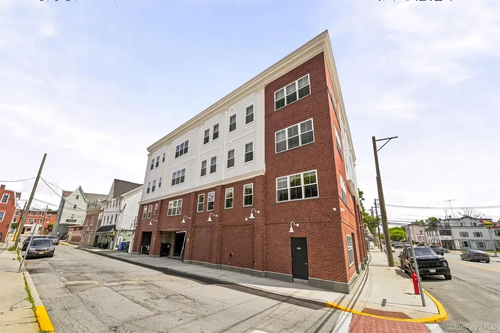 122 Greenwich Avenue Goshen NY 10924