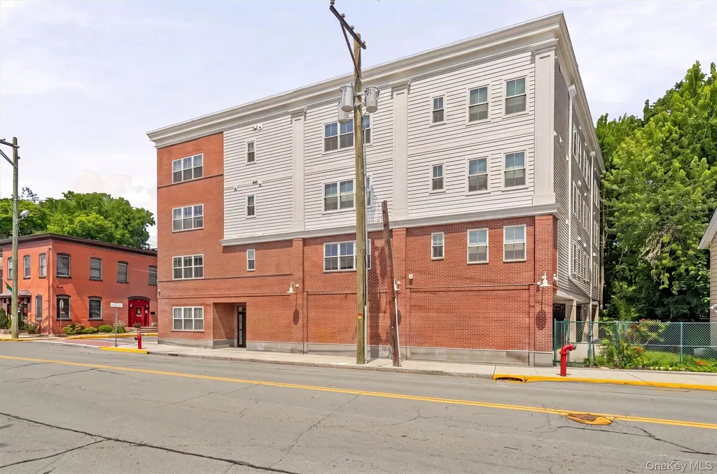 122 Greenwich Avenue Goshen NY 10924