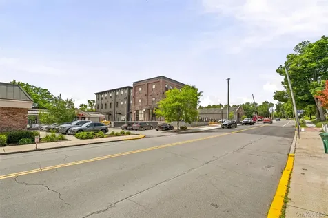 122 Greenwich Avenue Goshen NY 10924