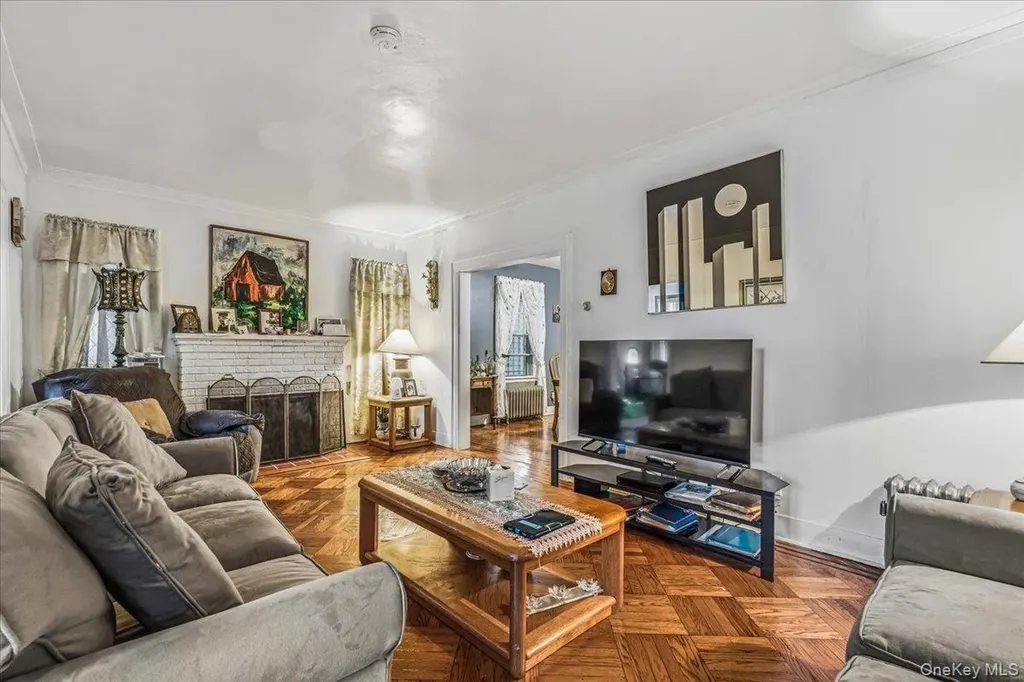 212-16 93rd Avenue Queens Village NY 11428
