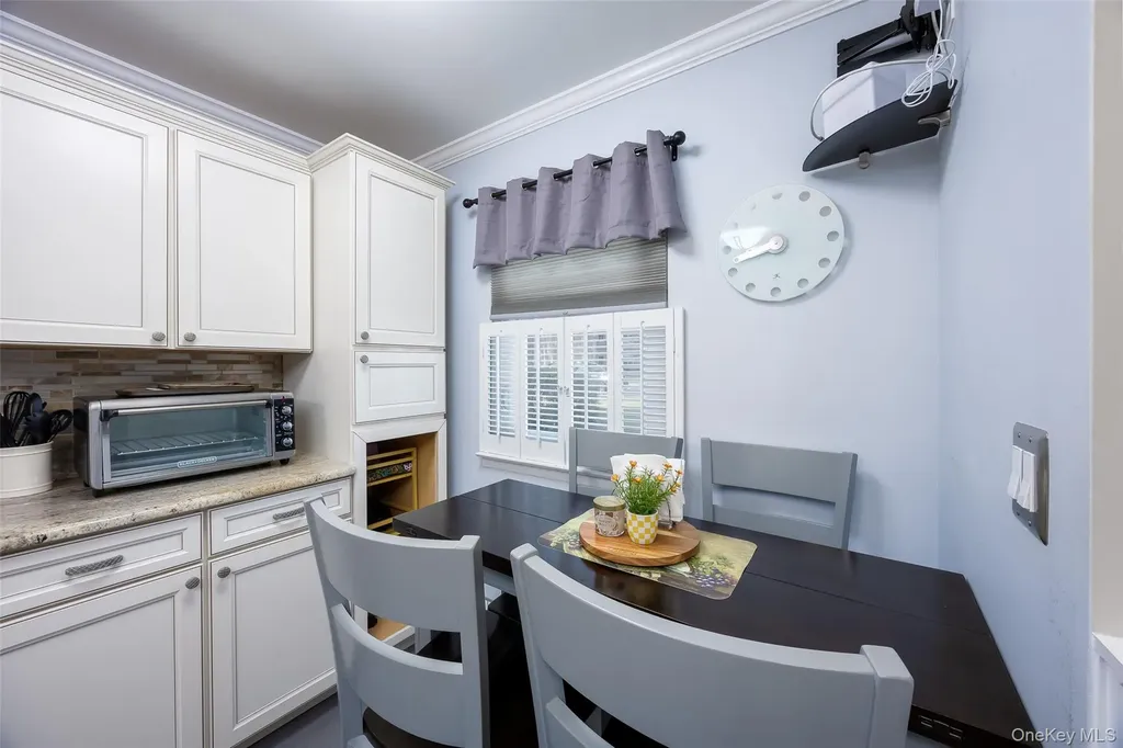 40 W 4th Street Patchogue NY 11772