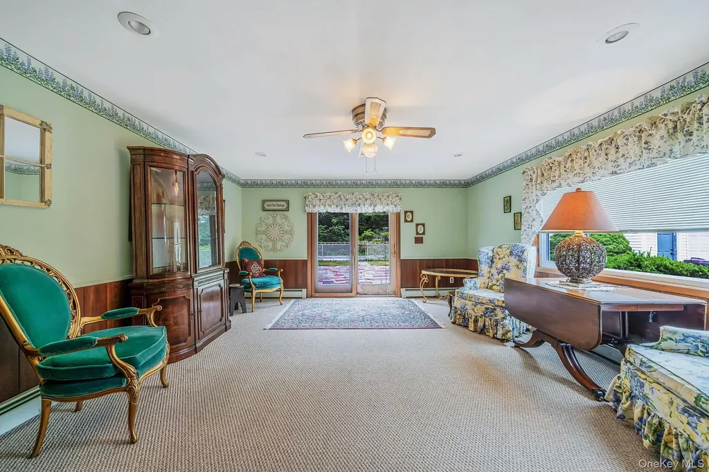 1 E Jackwill Road East Patchogue NY 11772
