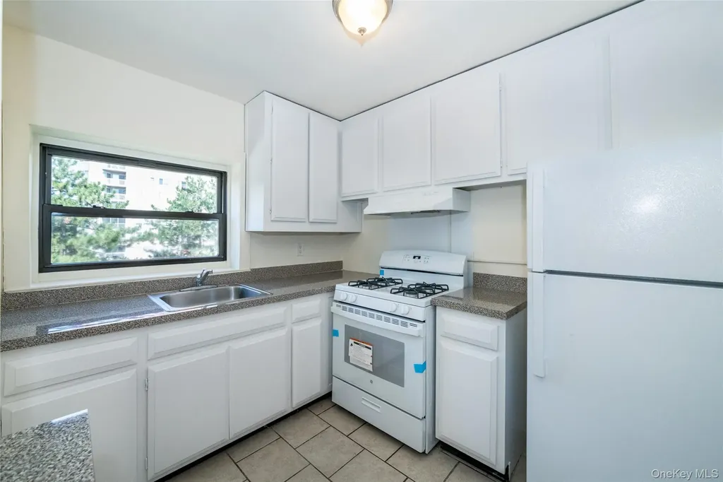 15 Lake Street White Plains NY 10603