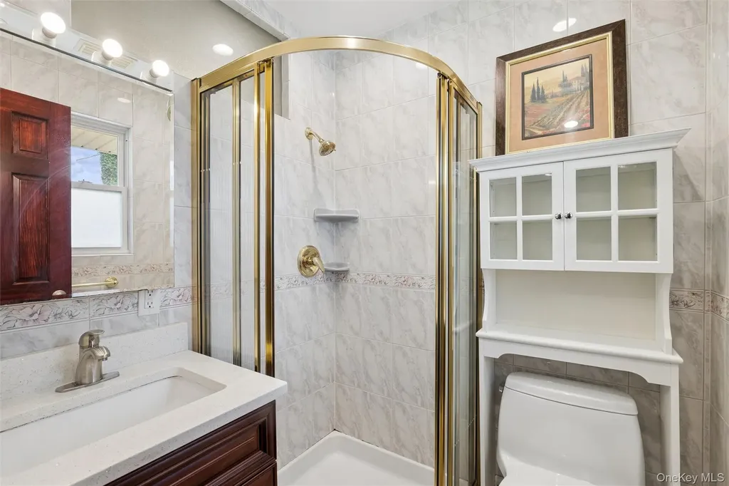 300 Ellen Place Jericho NY 11753
