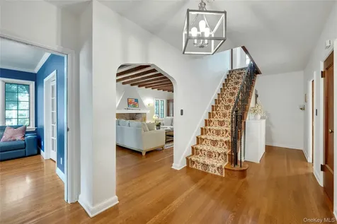 36 Ridge Road New Rochelle NY 10804