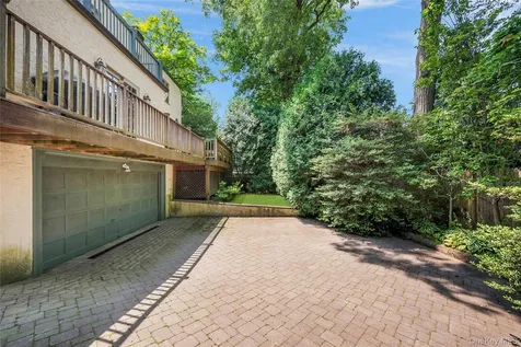 36 Ridge Road New Rochelle NY 10804