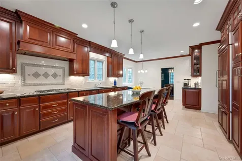 36 Ridge Road New Rochelle NY 10804
