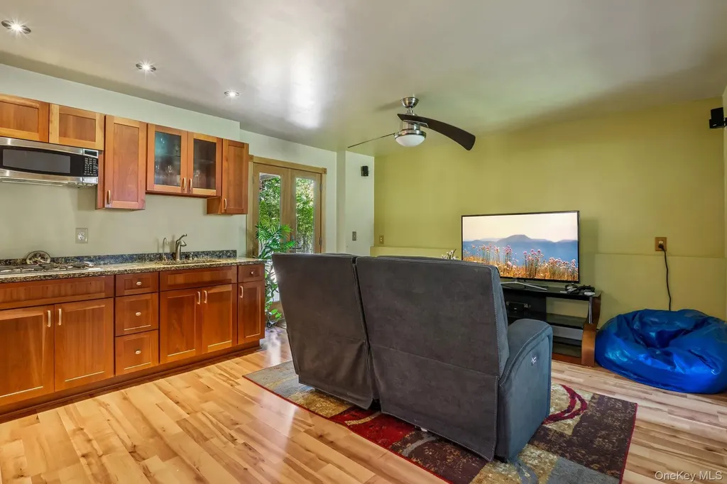 103 Old Haverstraw Road Congers NY 10920
