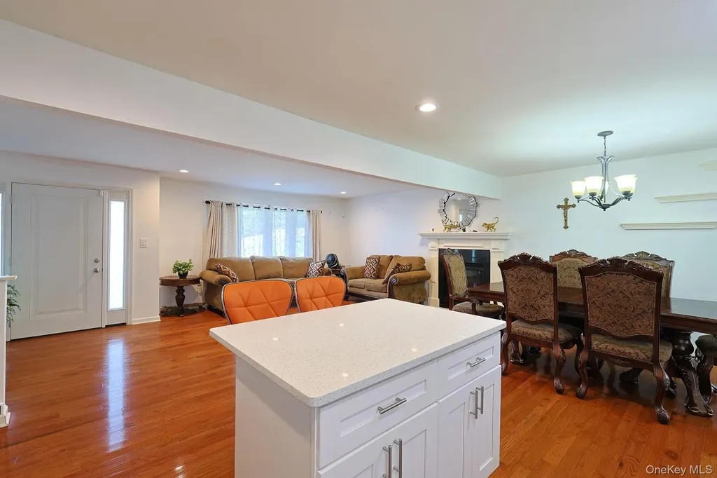 1 Forest Lane Salisbury Mills NY 12577