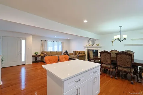 1 Forest Lane Salisbury Mills NY 12577