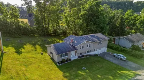 1 Forest Lane Salisbury Mills NY 12577