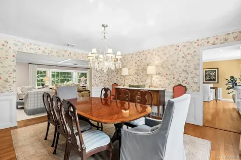 855 Orchard Lane Upper Brookville NY 11771