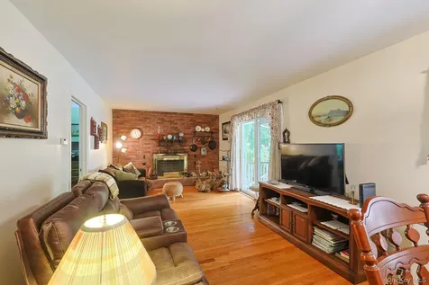 408 Field Road Red Hook NY 12571