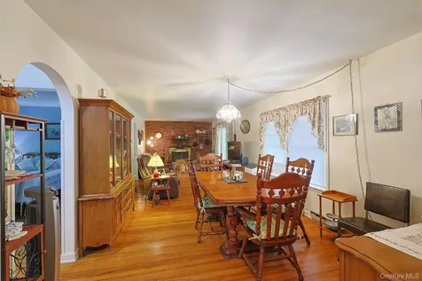 408 Field Road Red Hook NY 12571