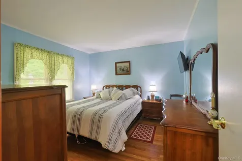 408 Field Road Red Hook NY 12571