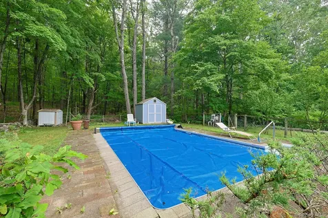 408 Field Road Red Hook NY 12571