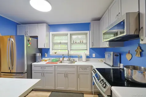 408 Field Road Red Hook NY 12571