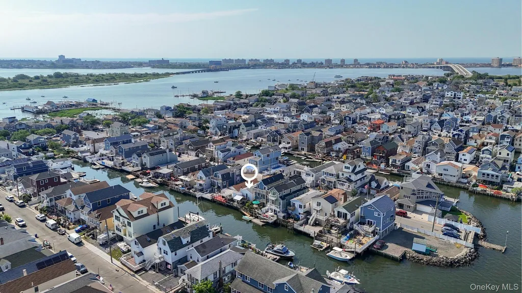39 W 11th Road Far Rockaway NY 11693