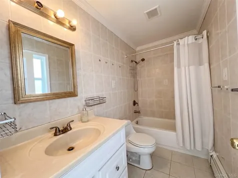 38 Island Street Plainview NY 11803