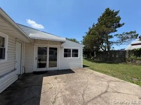 38 Island Street Plainview NY 11803